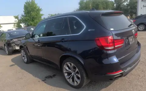 BMW X5 2017 — 5